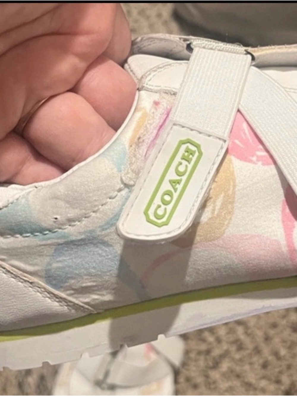 Coach Kyrie Sneakers with Pastel Multi-Color Signature C Print 7.5 - Picture 3 of 6
